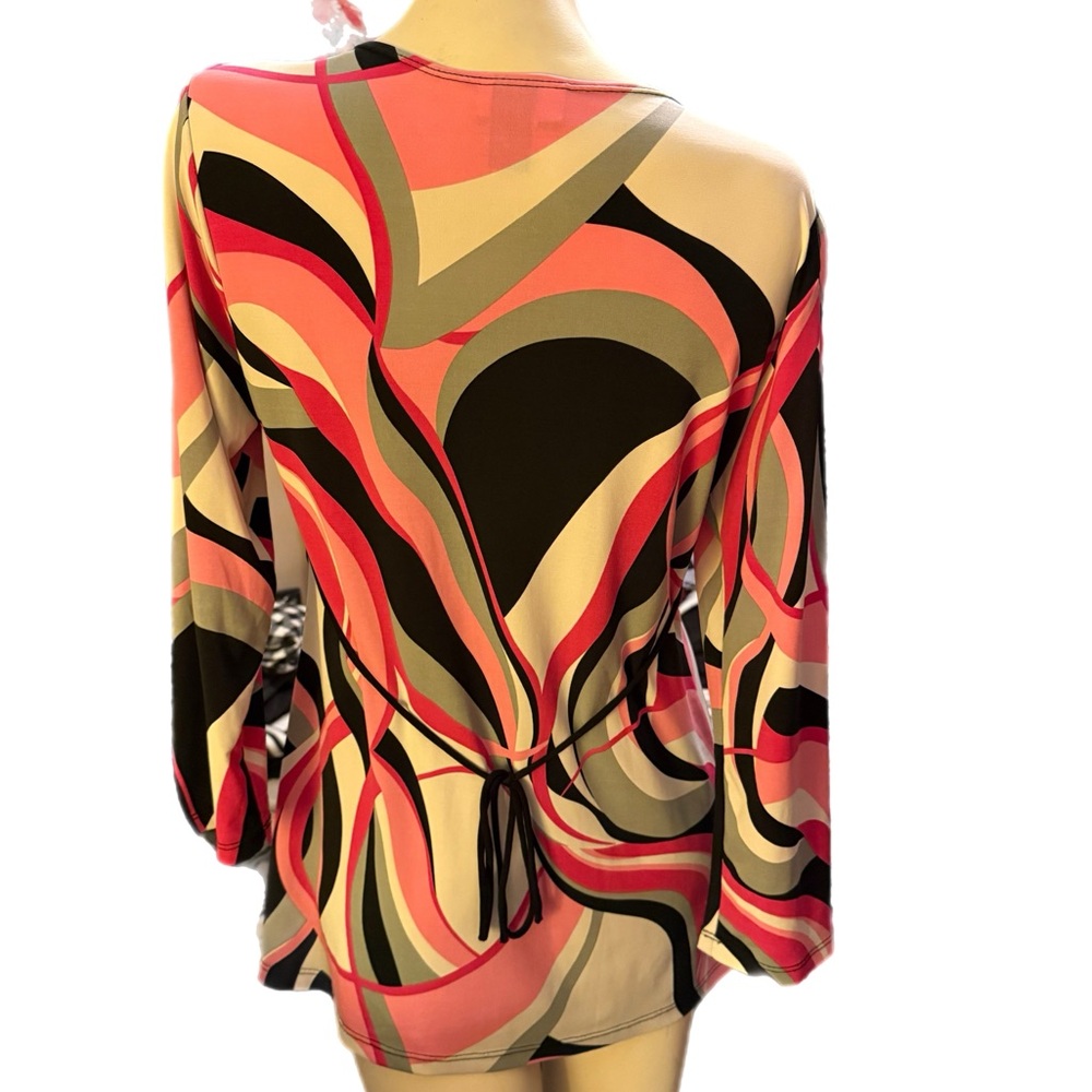 Studio 1940 Pink and Black Top - Picture 2 of 5